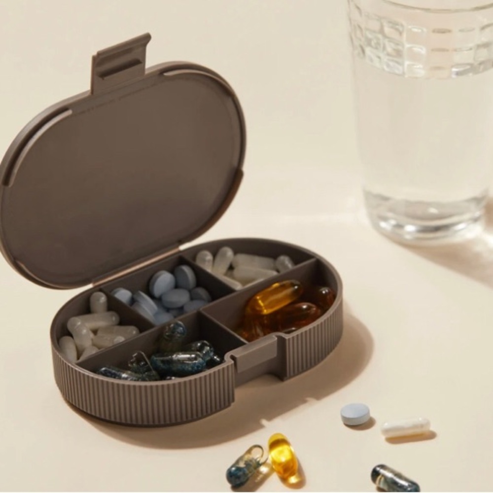 Prozis Taupe Pill Organizer